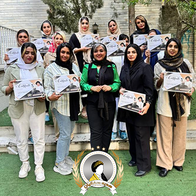 عکس هنرجویان رنگ مو آکادمی صفائیان با مدرک های رنگ مویشان